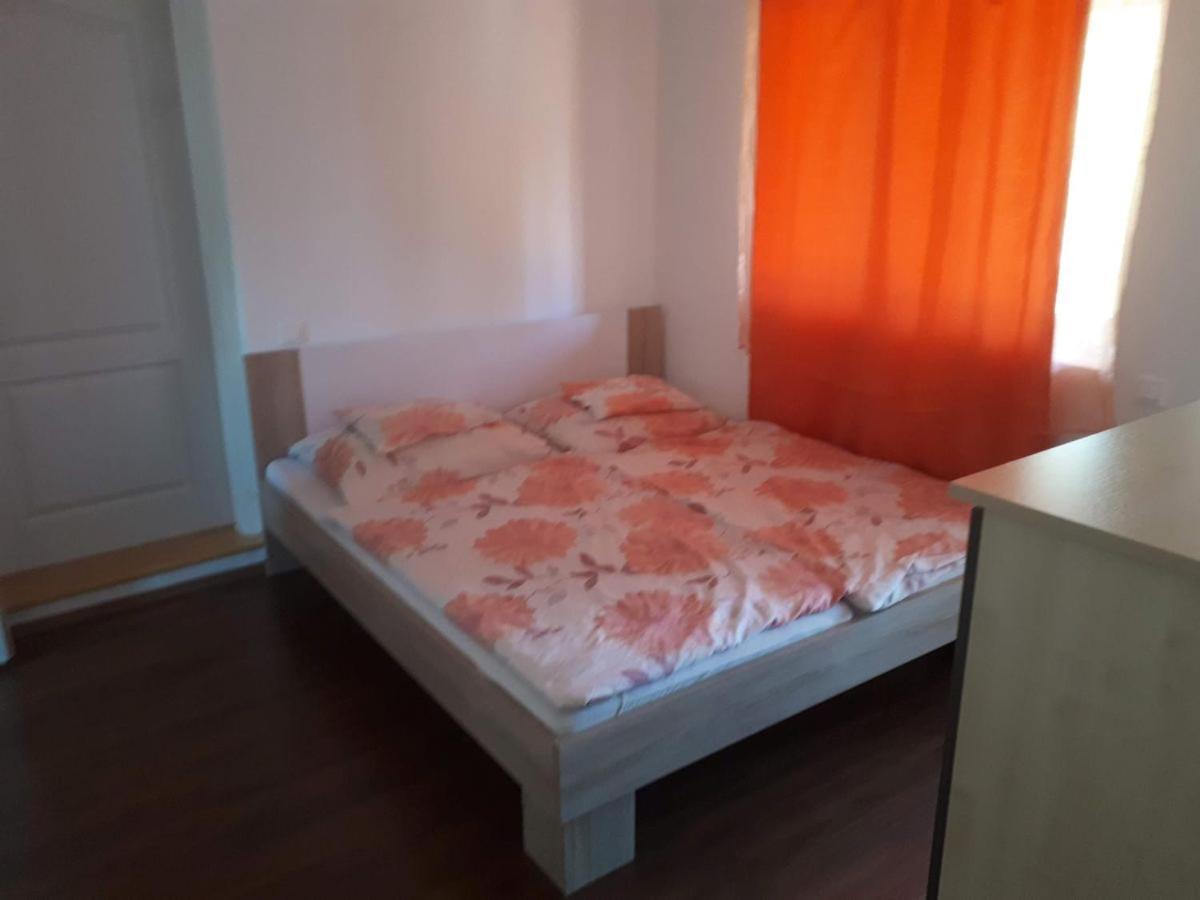 Ferienhaus Judit Alsóörs Zewnętrze zdjęcie